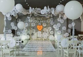 Timetables, plans, checklists and details - wedding organizer
