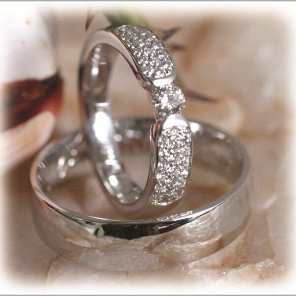 Men's Trendy Ring Beautiful Couples Ring Shiny Zirconia - Temu