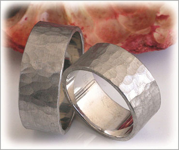 IM297 wedding ring designers platinum hammered classic